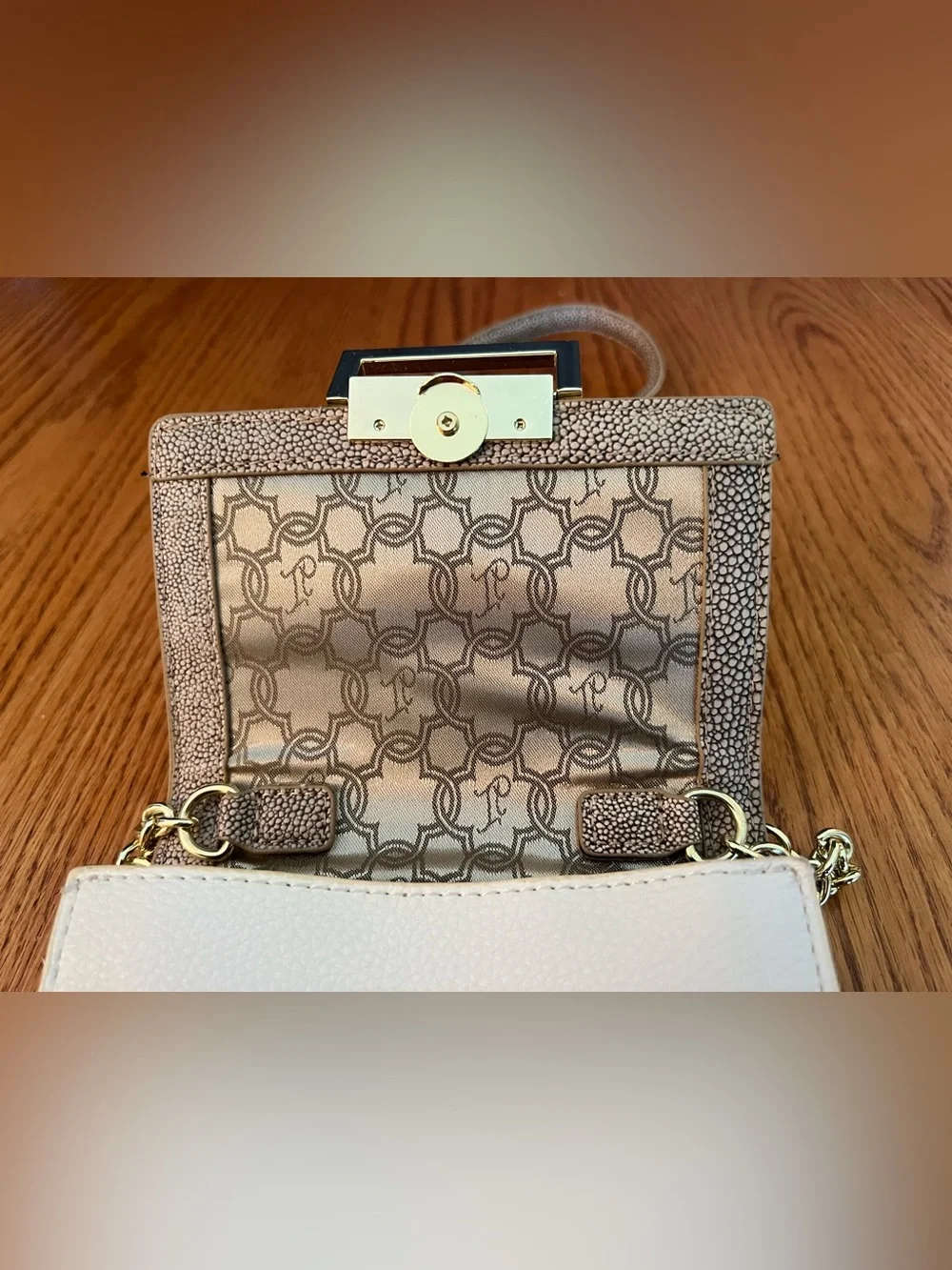 Ivanka Trump Beige and White Two-Tone Crossbody with Gold Chain (KS)